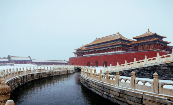 立冬遇初雪,女明星集體發玩雪照,李一桐略顯可愛,宋妍霏很炸街 立冬遇初雪,女明星集體發玩雪照,李一桐略顯可愛,宋妍霏很炸街