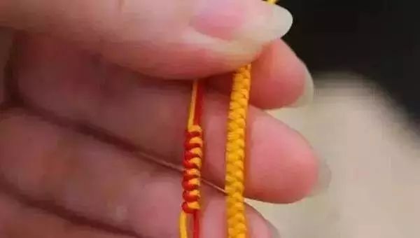 手串常用的繩結樣式與技法 手串常用的繩結樣式與技法