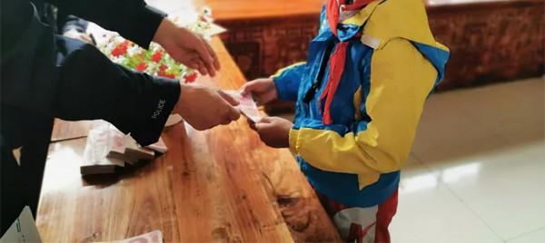 退役軍人100元過一年，水煮土豆當三餐：幫助67名專家領導的成長