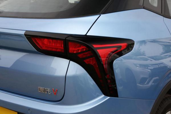 夠新奇還夠有趣,專為年輕人打造,續航401km,試駕哪吒V 夠新奇還夠有趣,專為年輕人打造,續航401km,試駕哪吒V