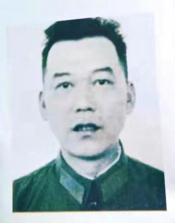 回憶我的幾任團長——作者沂蒙山水