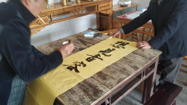 隨著農村人進城定居的越來越多，農村這個生意也逐漸火爆起來