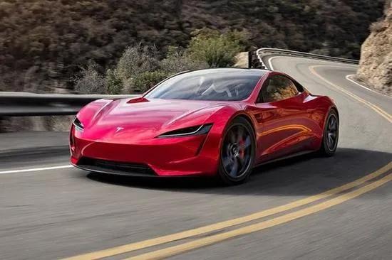 預埋硬體自動駕駛軟體OTA單賣的心機有多深，傻逼的命就不是命？