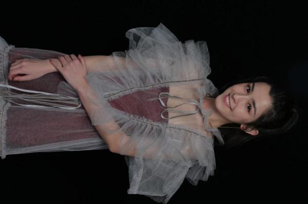 哈妮克孜素顏照 哈妮克孜素顏照