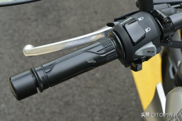 被價格掩蓋了實力!本田CB300R騎行體驗 完美的入門級街車 被價格掩蓋了實力!本田CB300R騎行體驗 完美的入門級街車