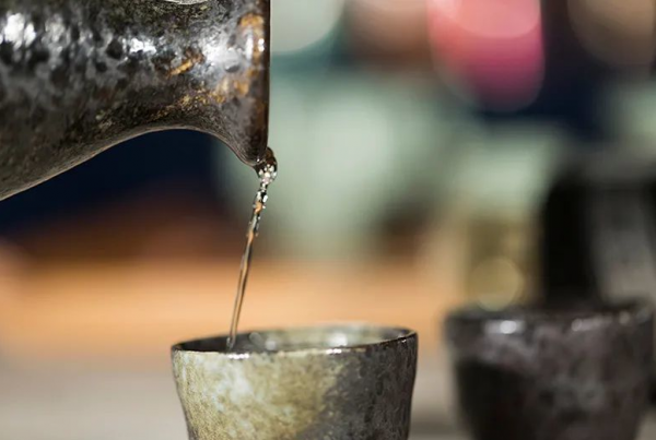 中國4大“光瓶”酒，都是100%純糧佳釀且好喝不貴，懂得都是行家