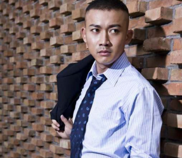 “假臉”大比拼?薛之謙變化大、羅志祥五官前後對比驚人 “假臉”大比拼?薛之謙變化大、羅志祥五官前後對比驚人