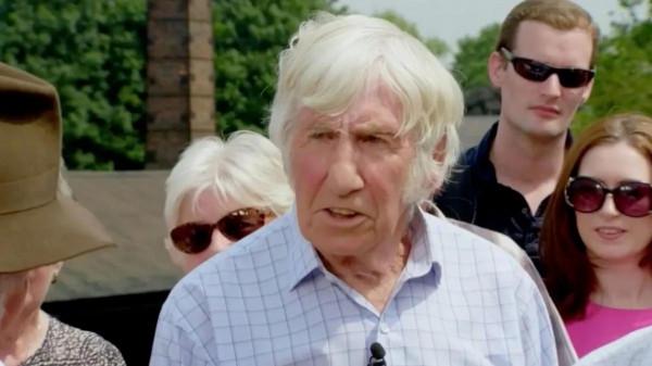 1977年他用1千元買下一把左輪手槍,41年後價格漲到126萬 1977年他用1千元買下一把左輪手槍,41年後價格漲到126萬