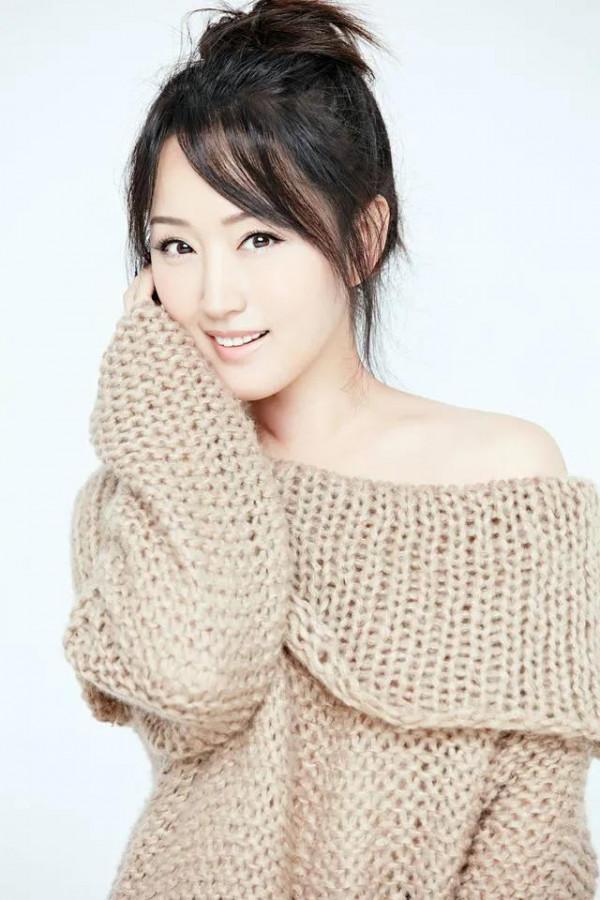 金童玉女甜歌皇后楊鈺瑩 金童玉女甜歌皇后楊鈺瑩