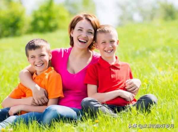 快樂教育是讓孩子開心成長，但不是隨心所欲，父母不要本末倒置哦