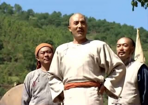 “老戲骨”王詩槐，離婚後照顧智障兒子，二婚再遇初戀，苦盡甘來