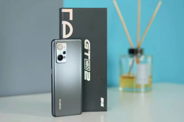 三星E4材質螢幕+驍龍870,僅2139,5000毫安電池 三星E4材質螢幕+驍龍870,僅2139,5000毫安電池