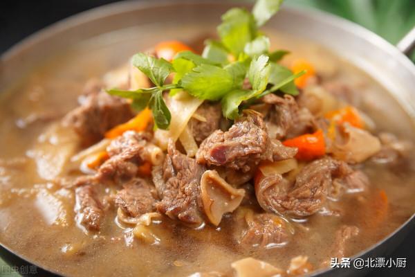 燉牛肉用料太多，難怪不好吃！只需1味料，牛肉軟爛入味