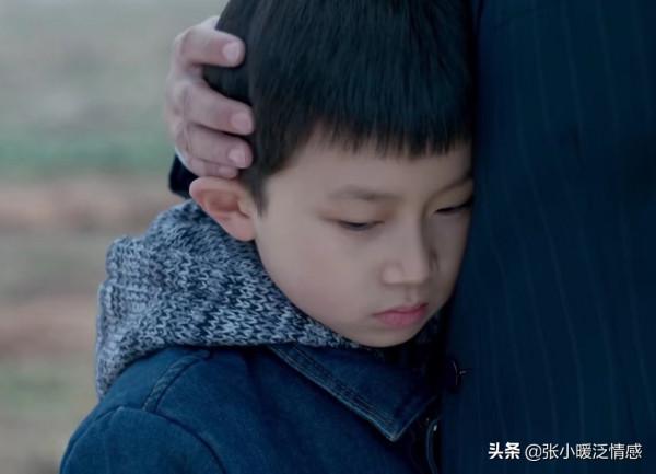 《雞毛飛上天》替情敵養兒子的陳江河，撕開了多少二婚家庭的隱痛