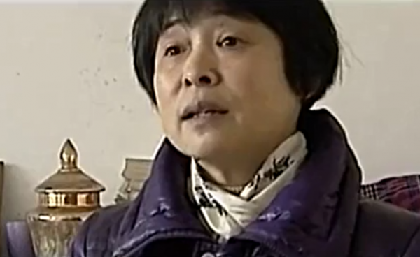 男子體檢B超照不到內臟，醫生仔細檢查發現不妙，馬上勸男子轉院