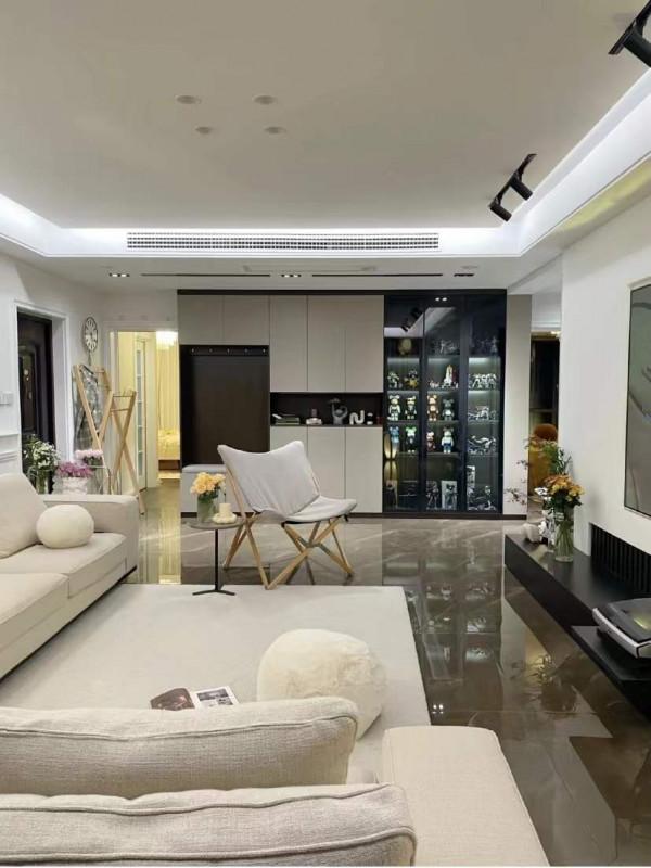 90後小夫妻，因太會佈置而走紅，把138㎡婚房裝成網友們的理想家