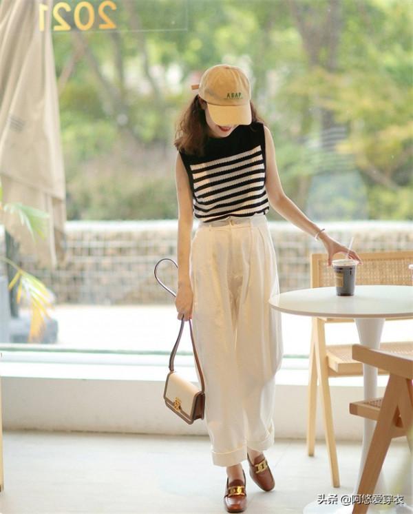 秋天穿“米色”褲子的時候,如何搭配上衣和鞋子? 秋天穿“米色”褲子的時候,如何搭配上衣和鞋子?