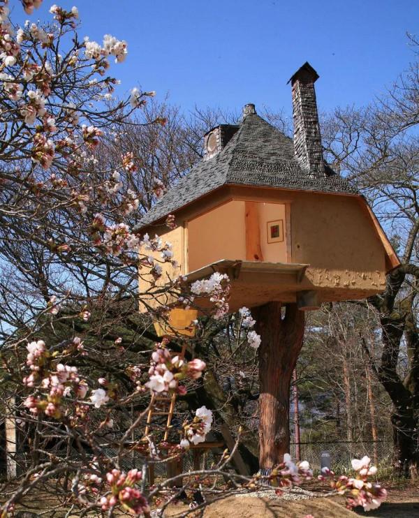 櫻花下的日本茶館