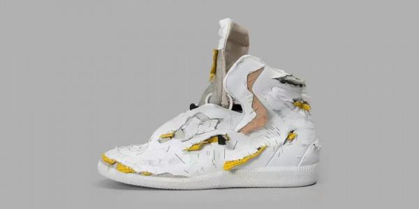 “爛鞋”準備變爆款？連權志龍、Rocky和比伯都在穿？｜破壞設計球鞋