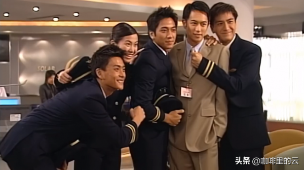 《衝上雲霄》:若說人生無悔是假的,人生要真的無悔,那該多無趣 《衝上雲霄》:若說人生無悔是假的,人生要真的無悔,那該多無趣