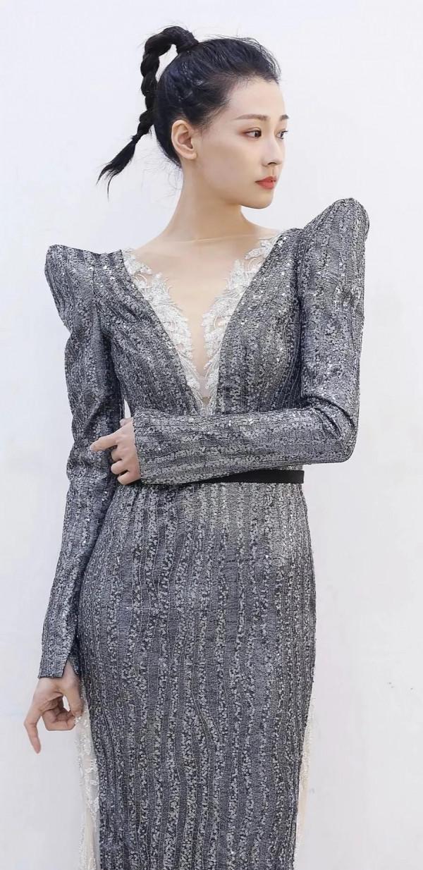 青鳥不止古裝好看&lpar;丁笑瀅&rpar;