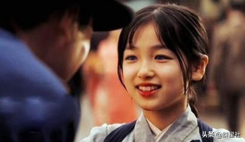 盤點小時候貌美如花,長大卻讓人惋惜的女童星 盤點小時候貌美如花,長大卻讓人惋惜的女童星