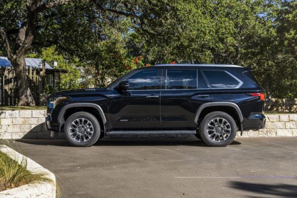 一車傳三代，新一代紅杉首發，全繫上混動