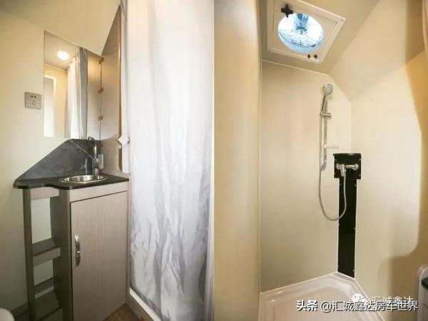 國產新款4座頂級中型房車！自由度超高！內飾豪華配兩套用電系統