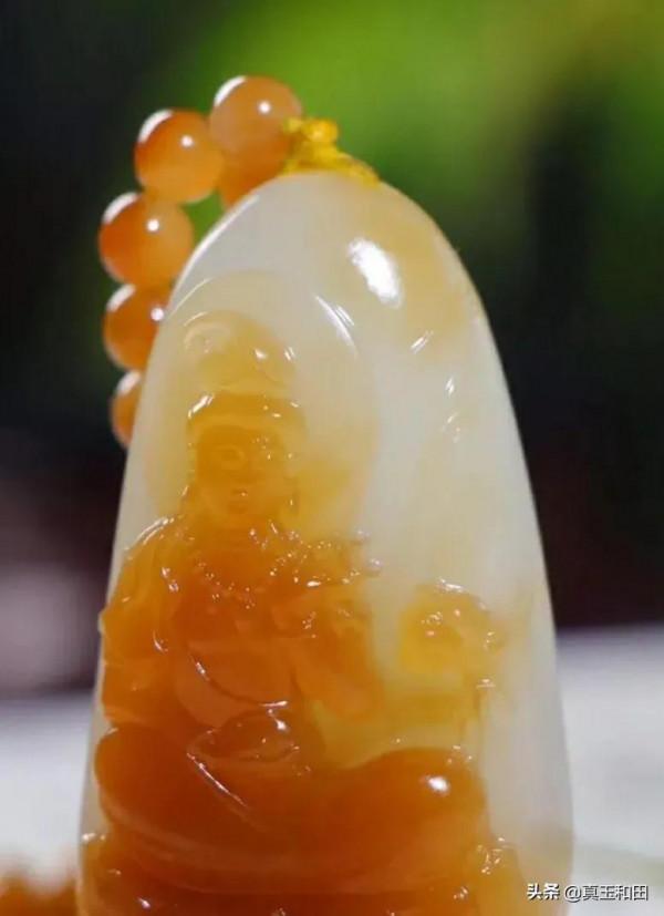 這樣的和田玉糖白居然要幾萬? 這樣的和田玉糖白居然要幾萬?