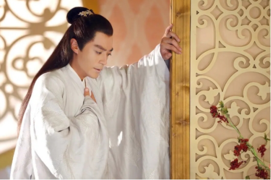 人物造型簡單，好壞靠衣服顏色就能分辨，現代古裝劇到底怎麼了？