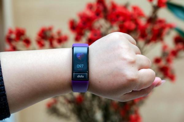 我的手腕上的「私人醫生管家」，dido Y1智慧血壓手錶評測