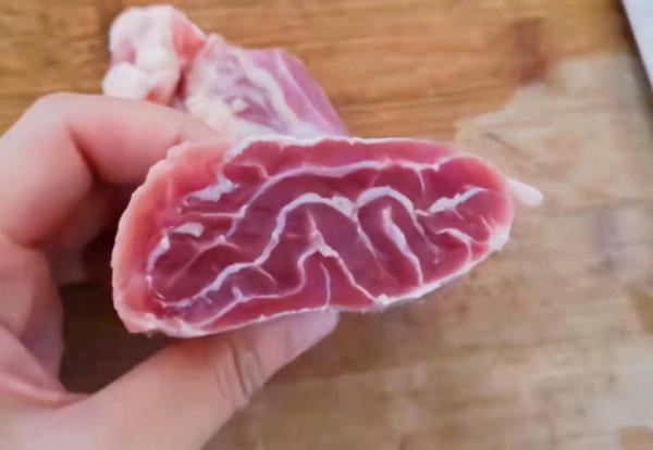 買牛肉,分清“前腱肉”和“後腱肉”的區別,口感差別大,別買錯 買牛肉,分清“前腱肉”和“後腱肉”的區別,口感差別大,別買錯