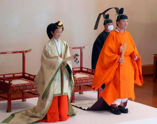 文仁親王41歲得皇室獨苗，55歲成皇嗣，如今為子女操碎了心