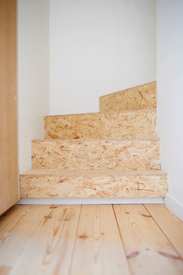 沒想到歐松板還能這麼用：直接在客廳窗邊打造卡座，舒適感升級了