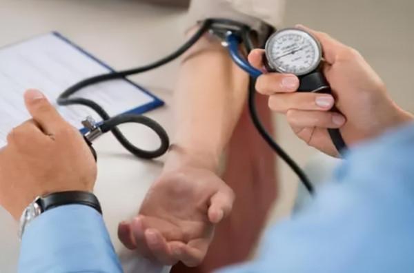 河南43歲男子血壓突然“正常了”，檢查後發現，其實更嚴重了