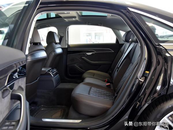 大尺寸原裝進口，德系豪華進口旗艦車折扣極大，實拍奧迪A8