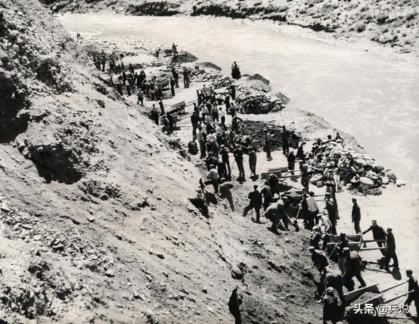 調離西藏,吳忠對天鳴槍,打光一個彈夾,抱頭痛哭歌聲悲慟 調離西藏,吳忠對天鳴槍,打光一個彈夾,抱頭痛哭歌聲悲慟