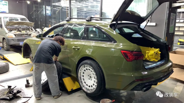 改裝旅行車還得看奧迪,設計師的A6 Avant展現最簡約的美 改裝旅行車還得看奧迪,設計師的A6 Avant展現最簡約的美