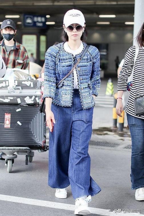 今年秋冬備齊這3條“褲子”就足夠,搭大衣時髦、配羽絨服顯瘦 今年秋冬備齊這3條“褲子”就足夠,搭大衣時髦、配羽絨服顯瘦