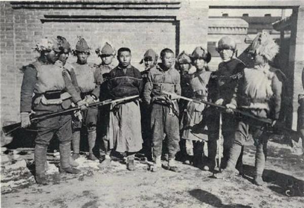 大地主率全村參加抗日，66歲遭漢奸出賣而死，6個兒子全部戰死