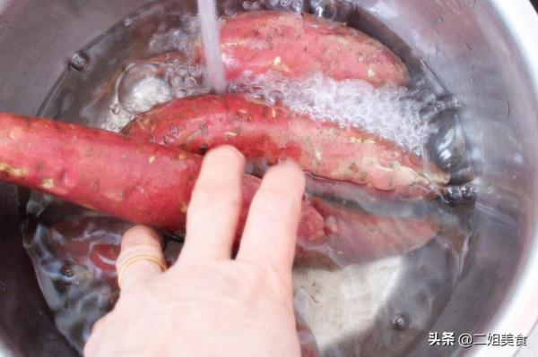 蒸紅薯，牢記別直接上鍋蒸了，多做2步，紅薯香甜鮮嫩，真好吃