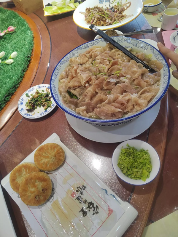 海納百川，高瞰四方，北緯37度隱藏著一座“好吃”的城市