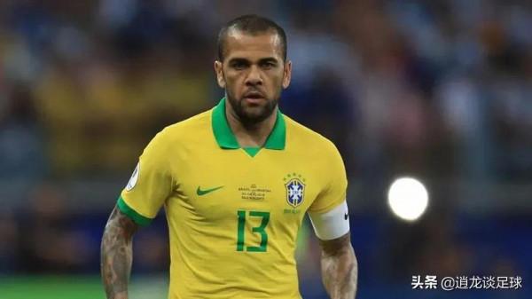 21世紀進球最多的五位邊後衛！卡洛斯獨一檔，至今無人超越