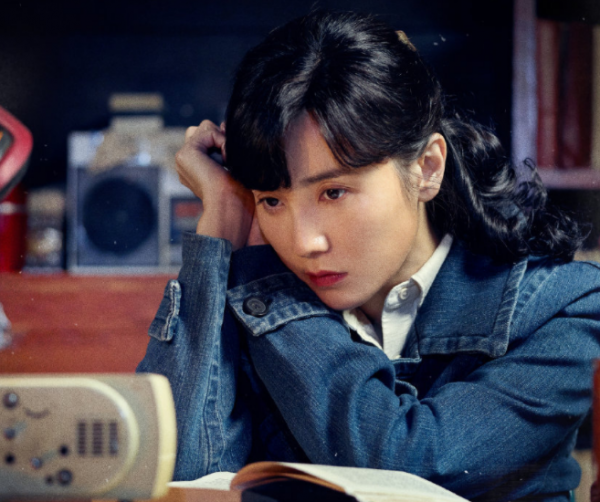 CCTV8又甩出&OpenCurlyDoubleQuote;王炸&rdquo;！播出1集收視率破1，殷桃新劇越看越上癮