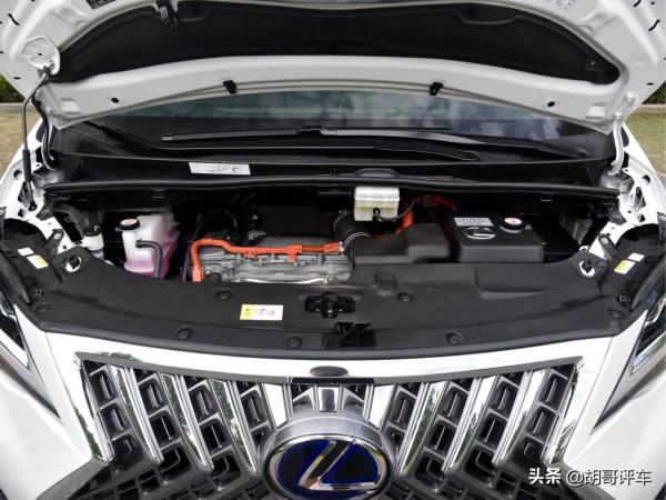 MPV天花板竟然手動天窗，坐姿舒適，實拍雷克薩斯LM