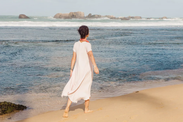 楊絳：水平越高的人，看不慣的事越少