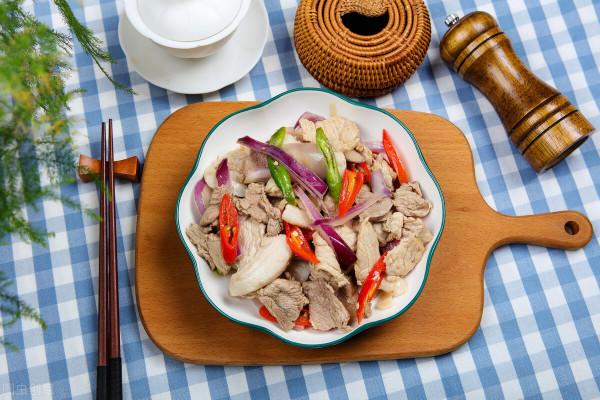 洋蔥的降壓作用有多少？能替代降壓藥嗎？心血管醫生告訴你