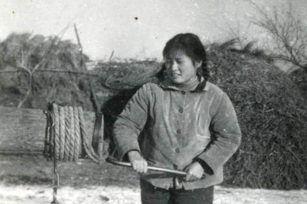 1982年,女子挖出2噸銀元主動上交國家,她後來過得怎樣? 1982年,女子挖出2噸銀元主動上交國家,她後來過得怎樣?