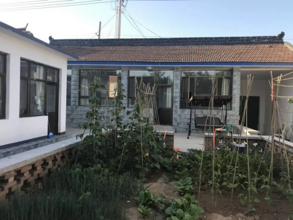 這是北京順義唯一一座山，山腳下租個農村院子每年租金要3萬