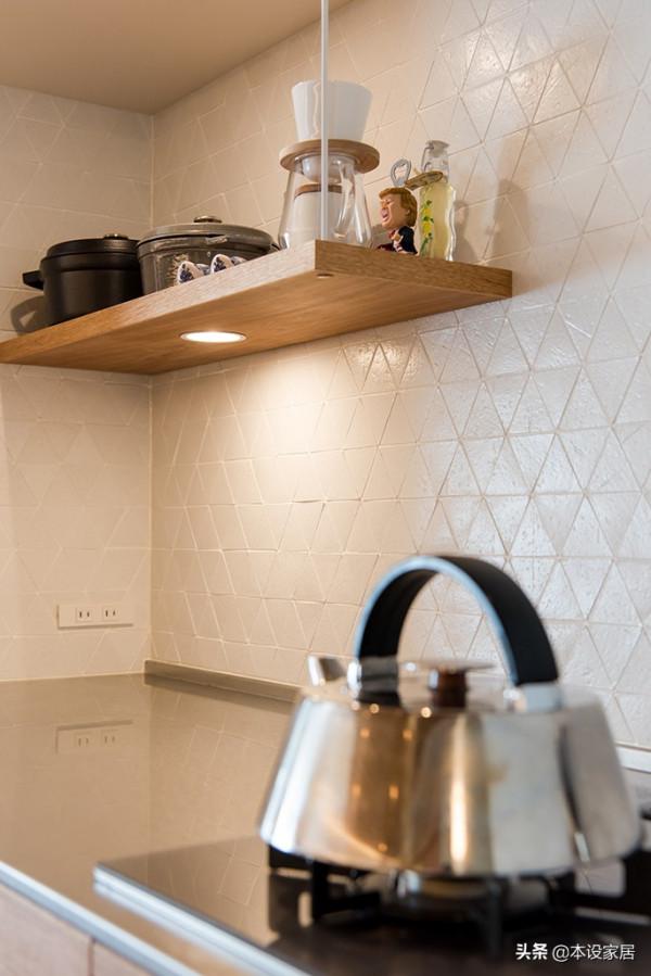 看了上千套房子,還是這套75㎡原木風小宅最暖人心,處處充滿智慧 看了上千套房子,還是這套75㎡原木風小宅最暖人心,處處充滿智慧